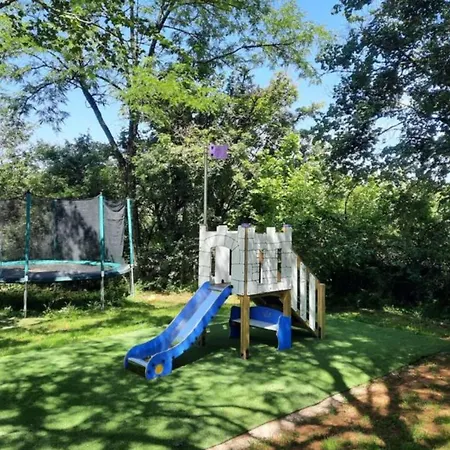 Mobil-home Avec Terrasse - 4 Pers. - Api-1-52-2915 * Rocamadour