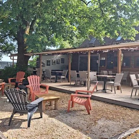 Kemping Mobil-home Avec Terrasse - 4 Pers.